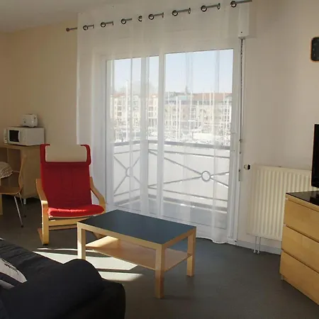 Appartamento Nice In With Balcony Rochefort (Charente-Maritime)